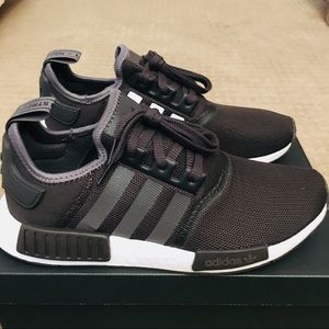Adidas NMD R1 “Trace Metallic” BRAND NEW SIZE 10